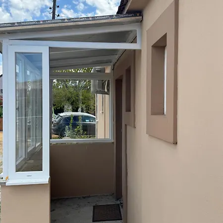 M&p Flyinn * Podgoriçe