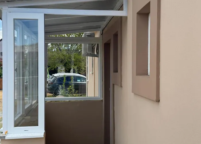 M&p Flyinn * Podgorica